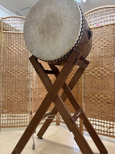 G-142　太鼓　名称不明　両面獣皮張り　栓付き　民族　打楽器　中東 両面張柄付太鼓(無地) | ◇団扇太鼓・両面柄付太鼓 | | 安藤太鼓店