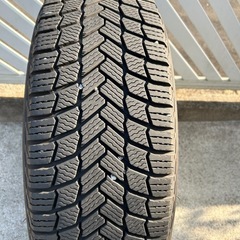 MICHELIN 225/65R17 タイヤ・ホイールセット　エクストレイルの画像