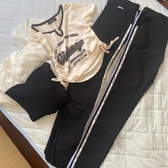 女の子の服色々の画像