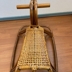 籐 ラタン ロッキング 馬の画像