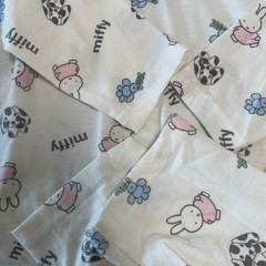 【美品】（95）ミッフィパジャマ冬上下の画像