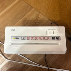 シュレッダー の画像