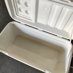 M52　Igloo Polarハードクーラー113 リットルの画像