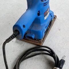 🍓 RYOBI サンダー 青の画像
