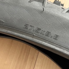 45nrth dillinger 4 60TPI Studs 27.5×3.8の画像