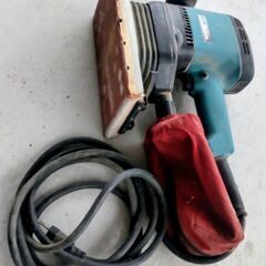 🍓 Makita サンダー 集塵袋付きの画像