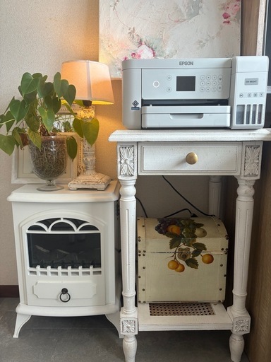 Sarah Graceサラグレース　サイドテーブル