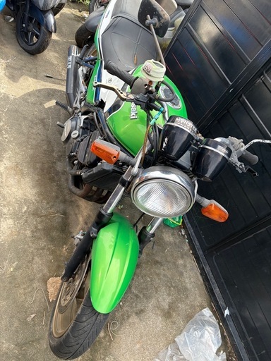 カワサキ　バリオス　I型