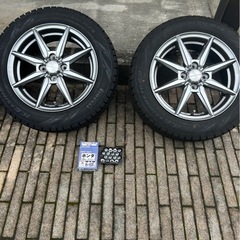 185/60R15インチスタッドレスタイヤ　　の画像