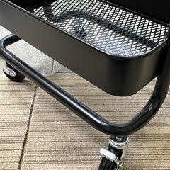 ワゴン（ブラック）の画像