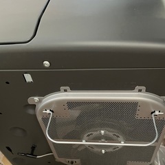 【決定しました
】美品！1本は 灯油18L満タン入ってます！ 石油ファンヒーターセットの画像