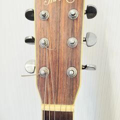 アコースティックギターの画像