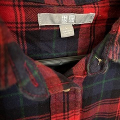 ユニクロ　赤チェックシャツ　Lサイズ　レディースの画像