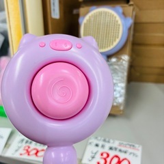 ⭐️かわいい⭐️新品　犬猫用　猫型肉球ブラシの画像