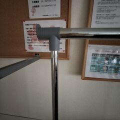 ハンガーラックの画像