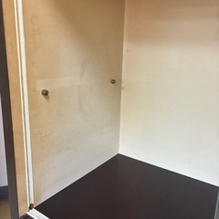 本棚、食器棚
の画像