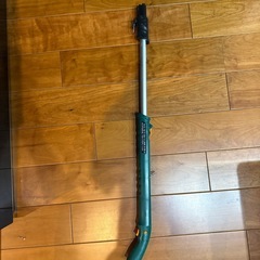 庭手入れ　電動のノコギリせっセットの画像