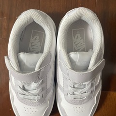 VANS 白スニーカー　17.0㎝の画像