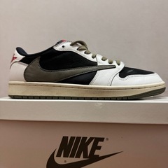 Travis Scott x Nike Women's Air Jordan 1 Low OG "Medium Olive"の画像