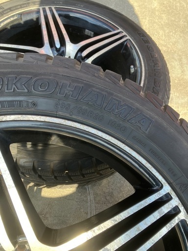 AMGタイヤホイール　ヨコハマ　GEOLANDAR I/T-S 2011年製　　235/55R20スタッドレス