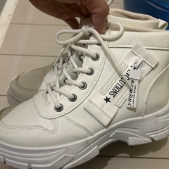 レディース　スニーカーの画像
