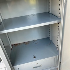 スチールロッカーの画像