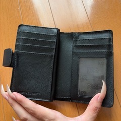 MICHEAL KORS ふたつおりさいふ二つ折り財布の画像
