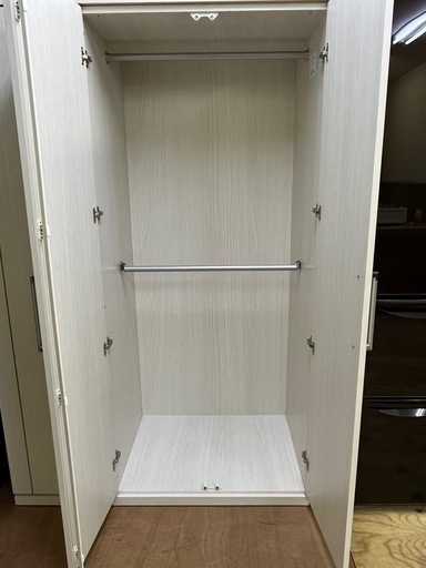 サンウッディ ワードローブ 洋服ダンス クローゼット 木製家具 激安販売!! サンウッディ ワードローブ 洋服ダンス クローゼット 木製家具