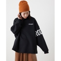 RODEO CROWNS Logo Bigスウェットトップス　ブラックの画像