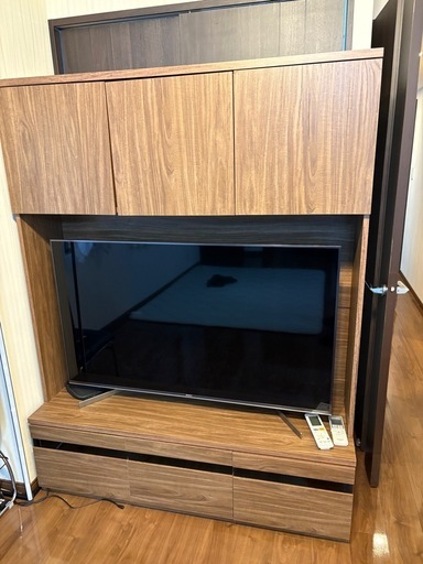 テレビとテレビセット