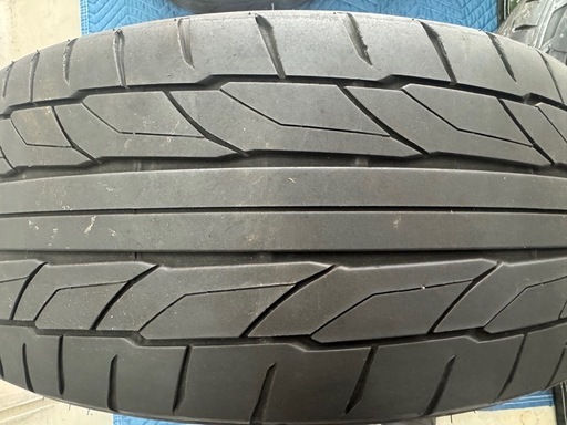 【中古】19インチタイヤホイールセット ハイペリオン245/40R19
