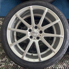 【中古】19インチタイヤホイールセット ハイペリオン245/40R19
の画像