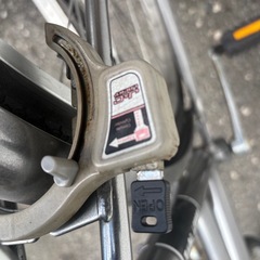 シティーバイク　自転車　6段変速&オートライト付　27インチ　ステンレス製ハンドの画像