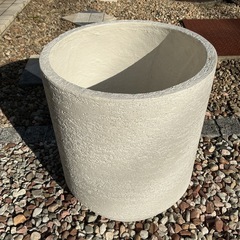 大型ファイバークレイ プランター／植木鉢（円筒形・ホワイト）