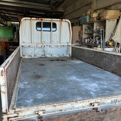 三菱ふそう　キャンターの画像