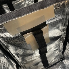 Uber eats 配達バッグの画像