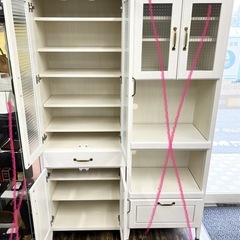 M【中古品】ニトリ NITORI 食器棚 2枚 ガラス扉 カントリー調 ホワイト 収納家具の画像