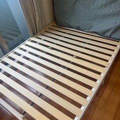 ベッドの画像