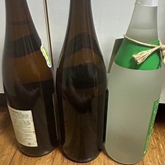 ✨激安価格✨鹿児島の芋焼酎3本セット 《一升瓶》【三岳】未開封、【伊佐美】、、【ぷぅ】未開封、芋焼酎 焼酎 お酒 の画像