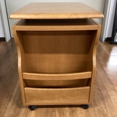 マルニ　袖机【町田市再生家具】252028の画像