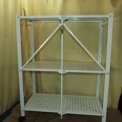 【紋別市発】引取り限定　折りたたみラック　キャスター付き 3段 高さ90cm×幅71cm　移動便利　折畳収納　組み立て不要 ゲーム機 調理器具 本収納 多用途(3段, ホワイト)中古品の画像
