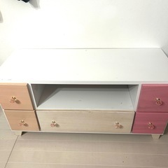 可愛いテレビ台　収納棚の画像