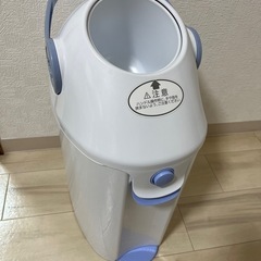 ピジョン　オムツゴミ箱　おむつポットンの画像