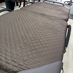 🉐LINE会員限定スペシャル価格🉐【折り畳みシングルベッド】　7000円　27ー153の画像
