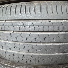 JM７１　🌟タイヤ安く譲ります🌟中古タイヤ🚗２０５/６０R１６の画像