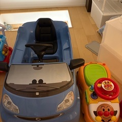 ベンツsmartおもちゃの車の画像