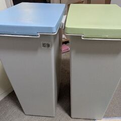 エコン ダストボックス ジョイント40L(45Lゴミ袋用) パッキン付 ニーナカラ― ゴミ箱　グリーン　ブルー　キャスター付きの画像