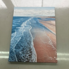美品　アートデリ　ビーチのファブリックパネルの画像