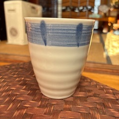 新品⭐︎ KANSAI 湯飲み 5個セット 編み込みバスケット付き　竹籠付きの画像