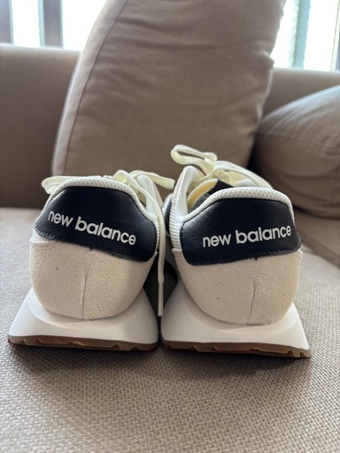 【新品未使用】
New Balance ニューバランス 237 23.5cm OFF WHITE
